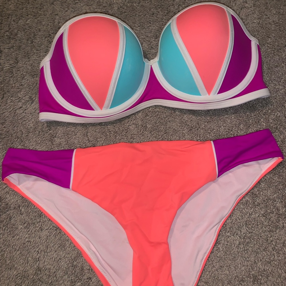 Victoria’s Secret/Pink Bikini set